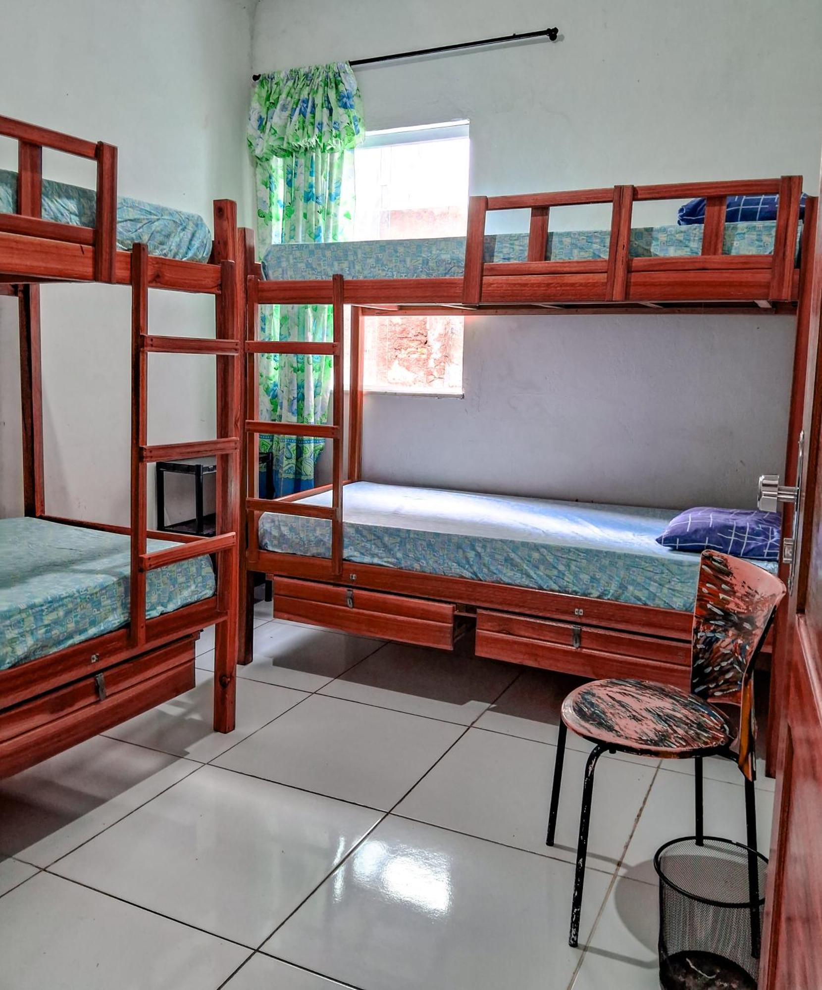 C&R Hostel Residencial Salvador Esterno foto